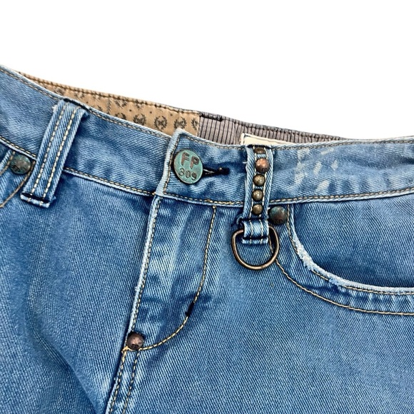 Free People Angel Wing Blue Denim Mini Skirt Size 26 - Picture 4 of 9